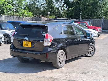 Used Toyota Prius+ 2016 for sale - 78764816: Photo