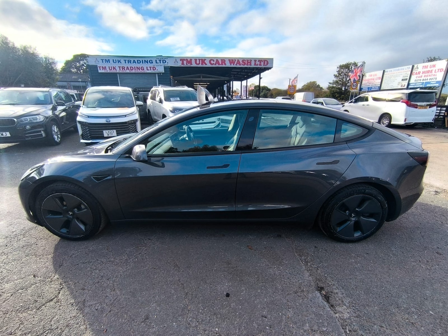 Used Tesla Model 3 2021 for sale - 76309804: Photo 6