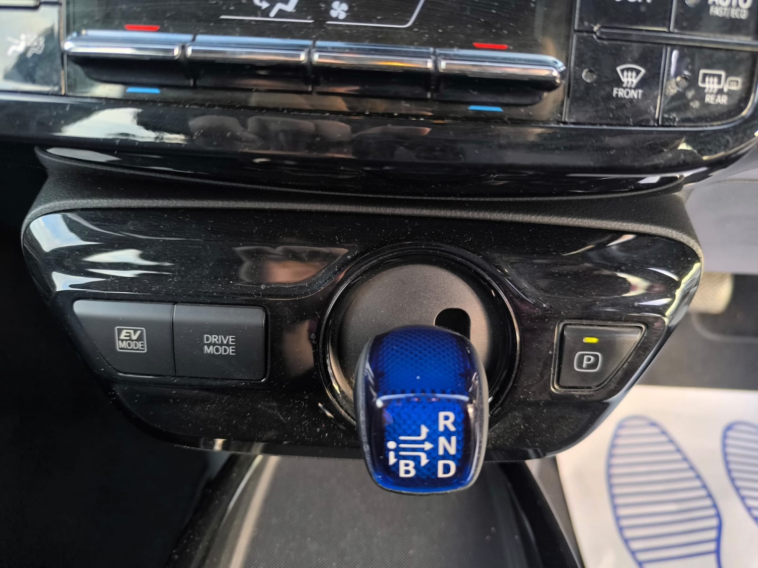 Used Toyota Prius 2019 for sale - 76026910: Photo 19