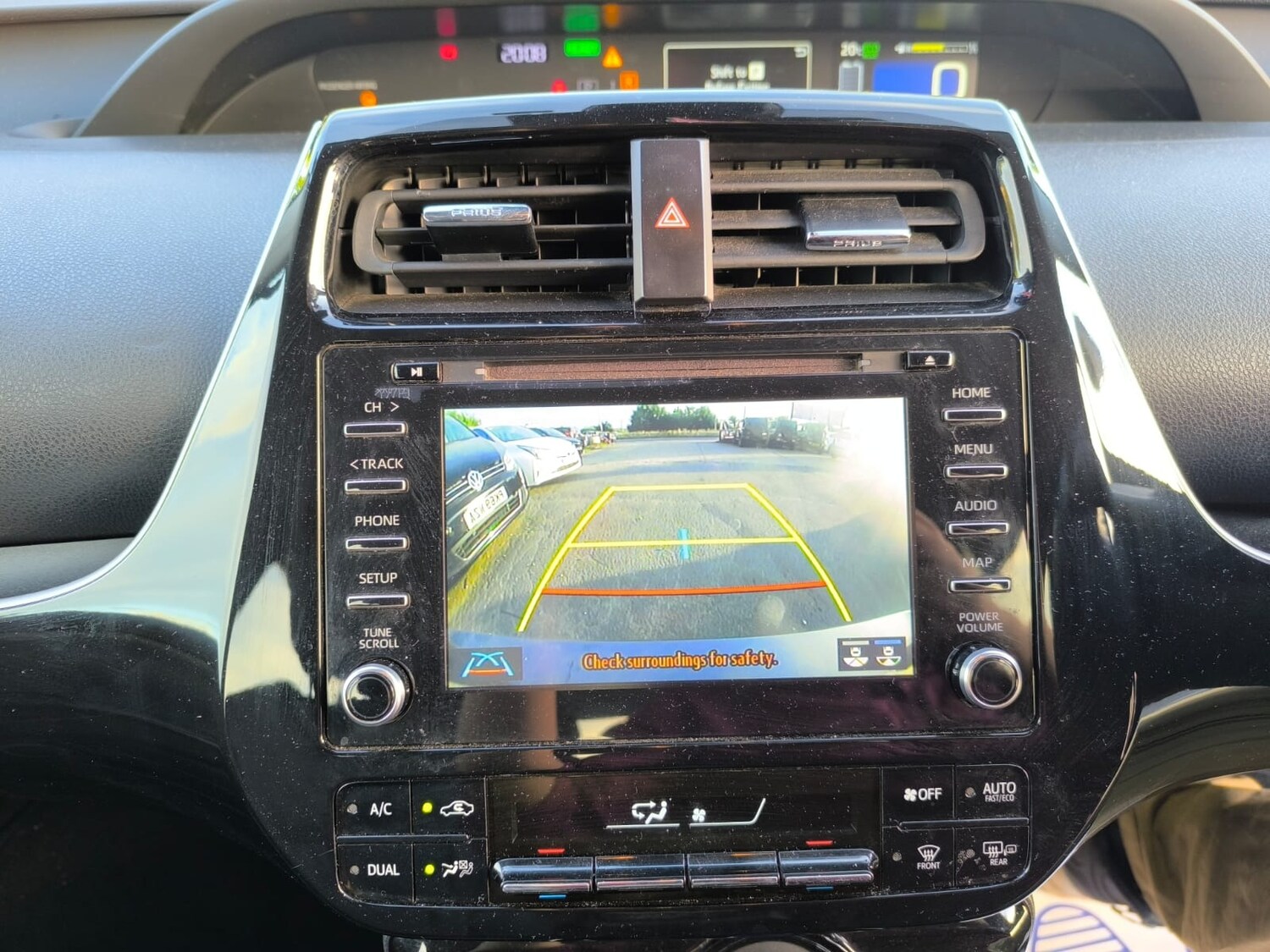 Used Toyota Prius 2019 for sale - 76026910: Photo 21