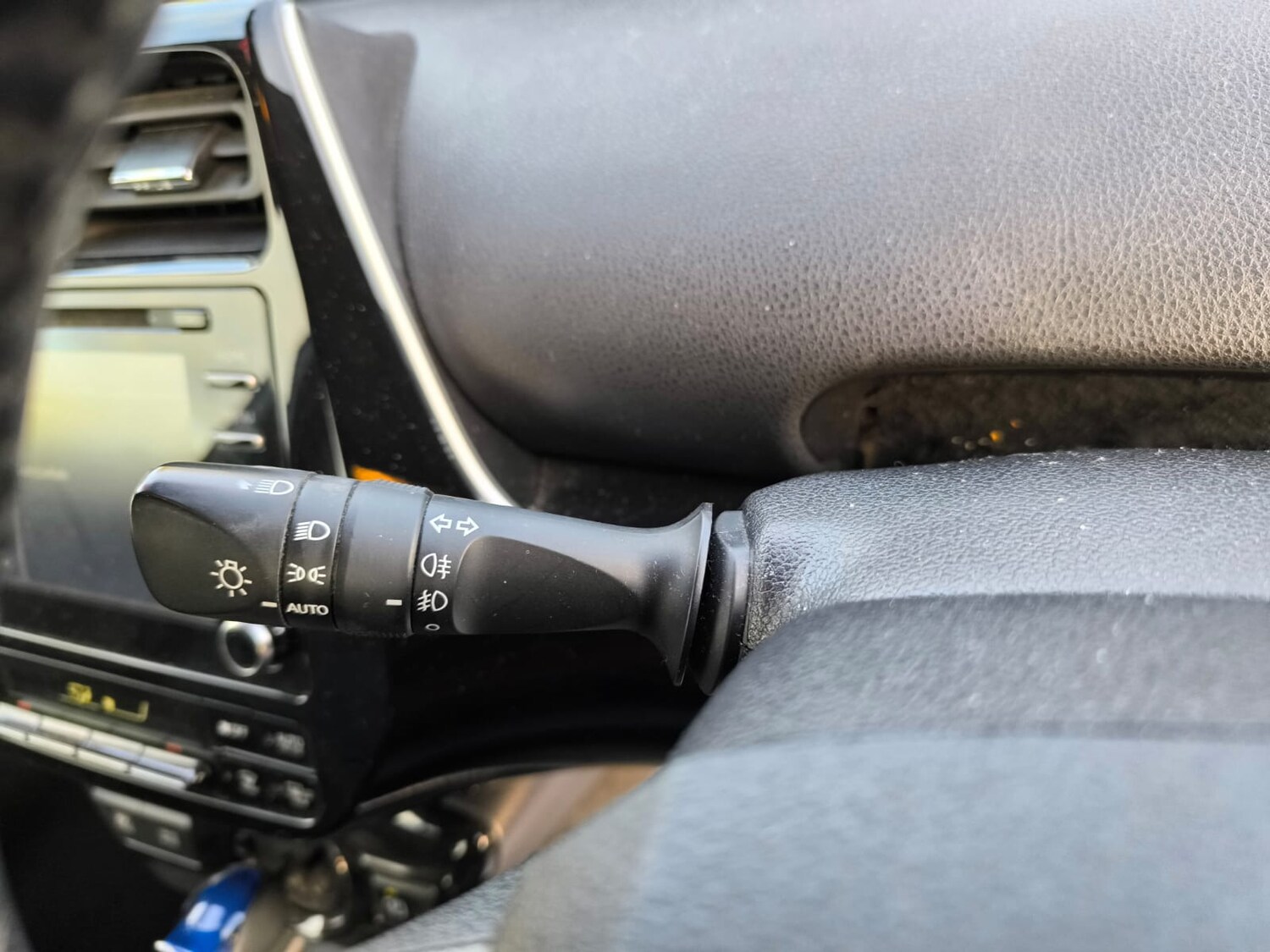 Used Toyota Prius 2019 for sale - 76026910: Photo 22