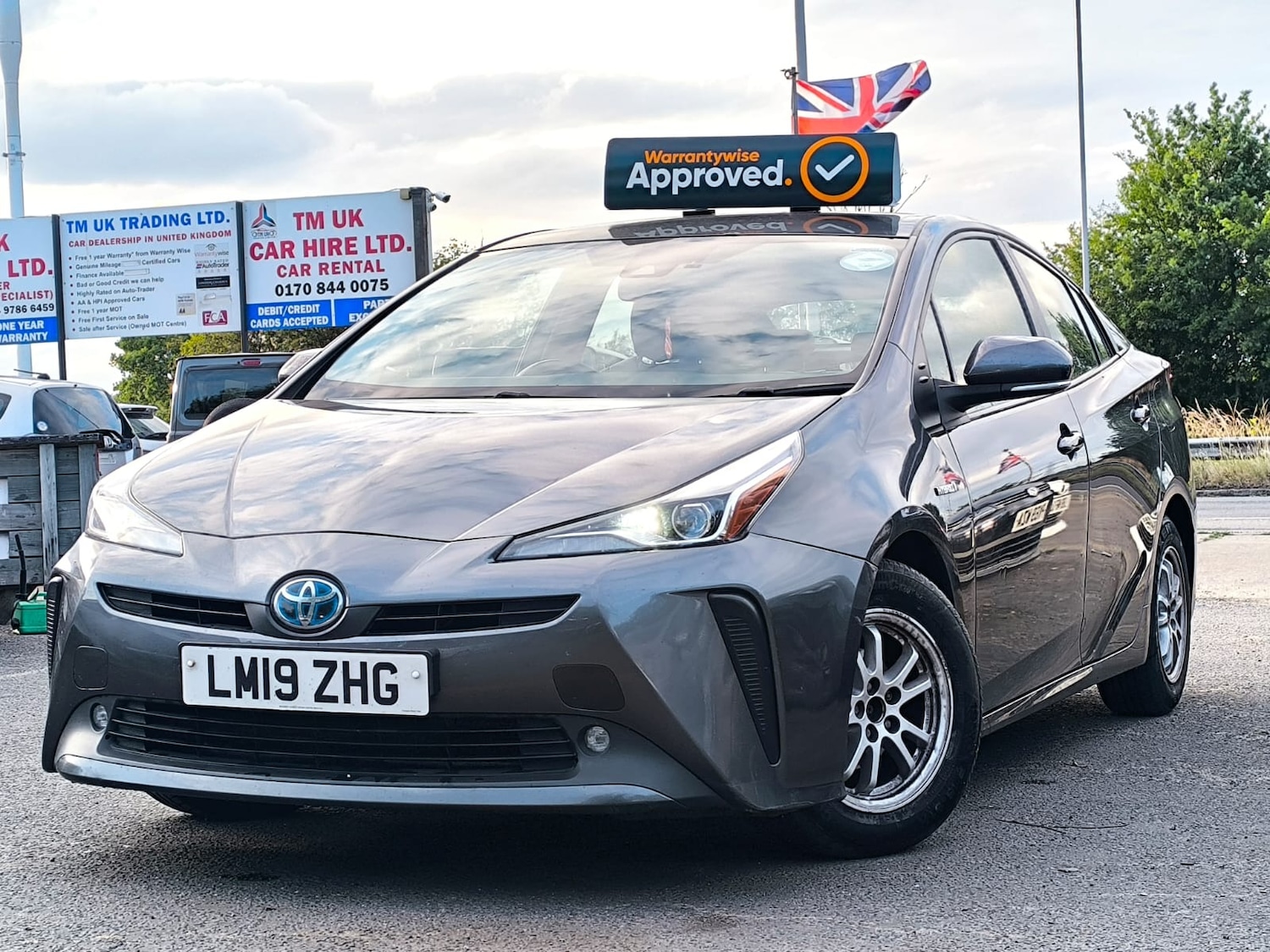 Used Toyota Prius 2019 for sale - 76026910: Photo 3