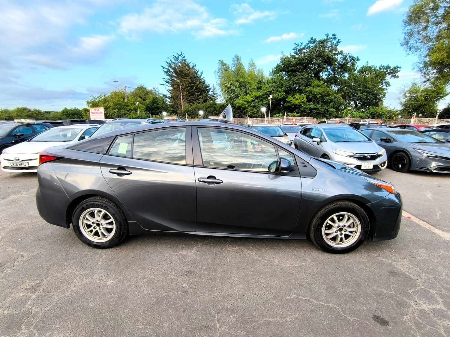 Used Toyota Prius 2019 for sale - 76026910: Photo 6
