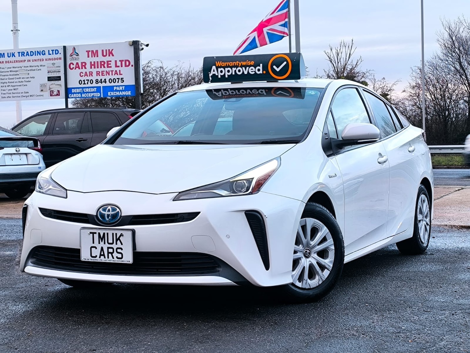Used Toyota Prius 2019 for sale - 77220781: Photo 2