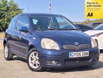 Used Toyota Yaris 2005 for sale - 75713025: Photo