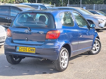 Used Toyota Yaris 2005 for sale - 75713025: Photo