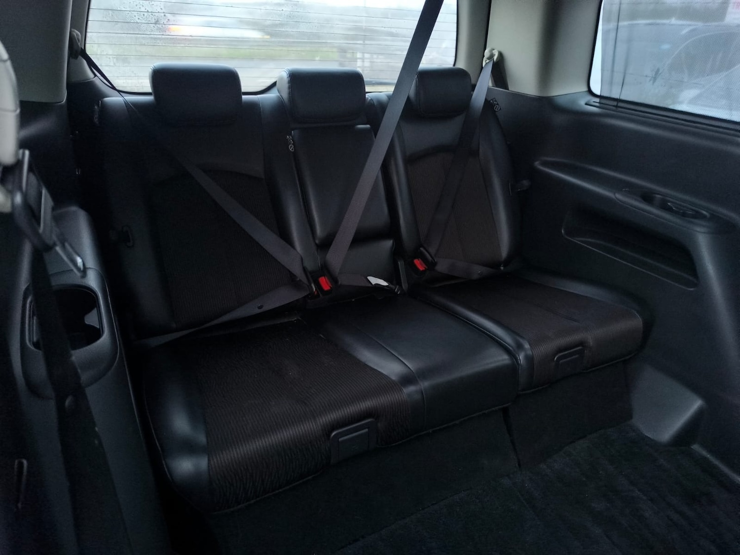 Used Nissan Elgrand 2014 for sale - 77258359: Photo 14