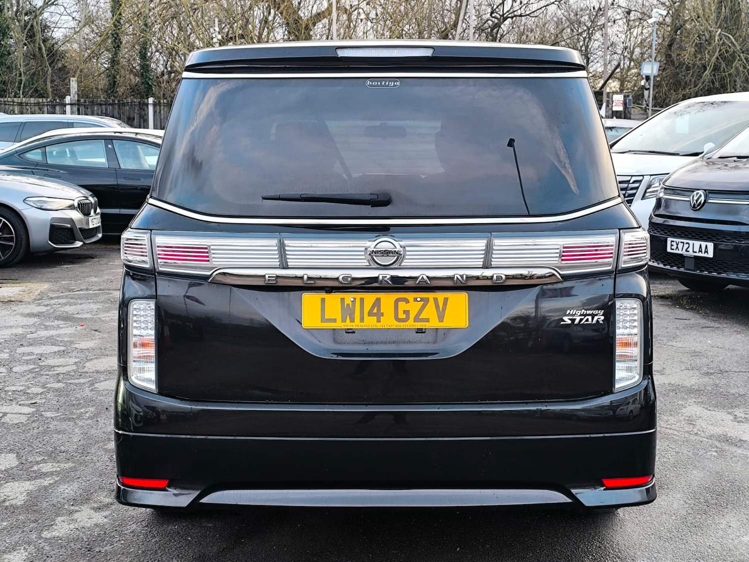 Used Nissan Elgrand 2014 for sale - 77258359: Photo 8