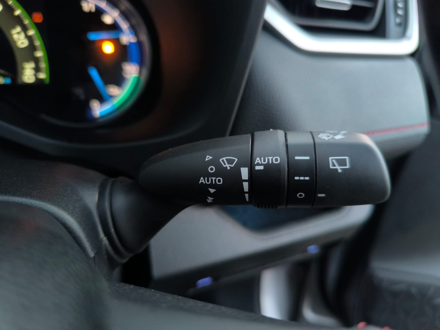 Used Toyota RAV4 2022 for sale - 76436467: Photo 23