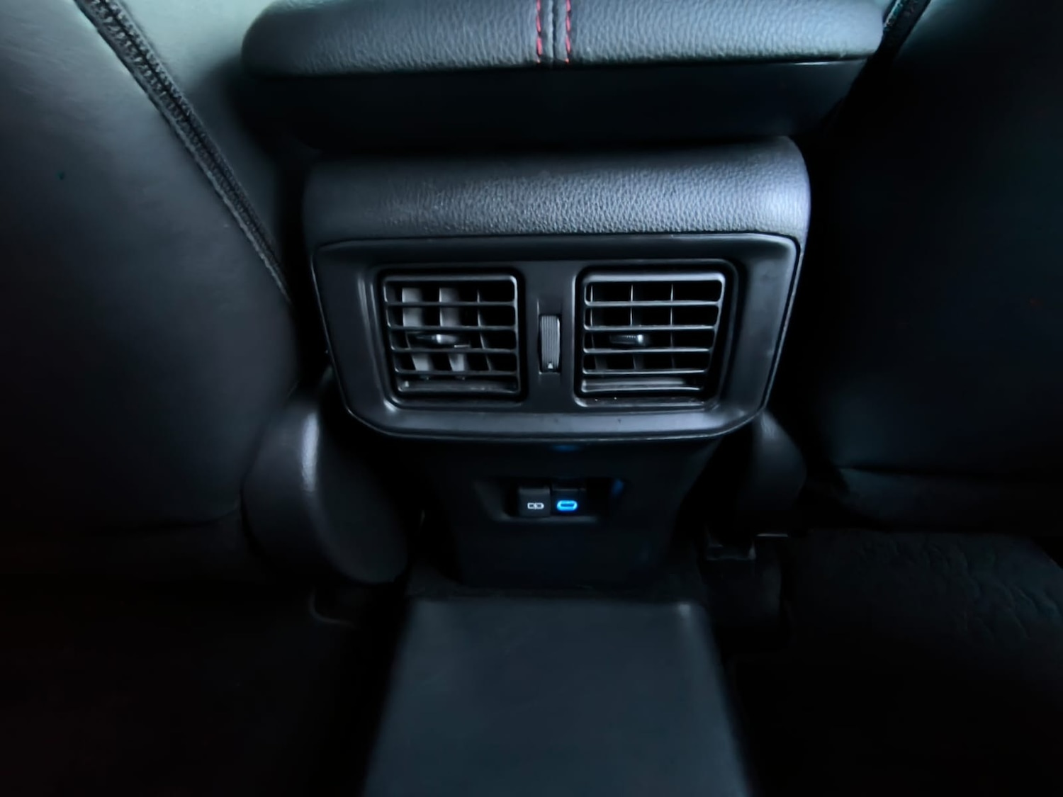 Used Toyota RAV4 2022 for sale - 76436467: Photo 26