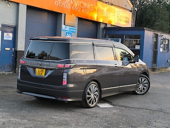 Used Nissan Elgrand 2018 for sale - 79458015: Photo