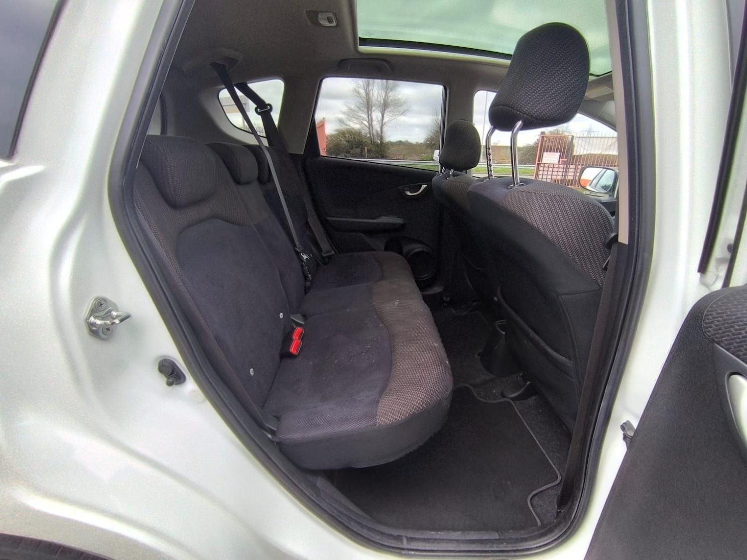 Used Honda Jazz 2014 for sale - 77715179: Photo 11