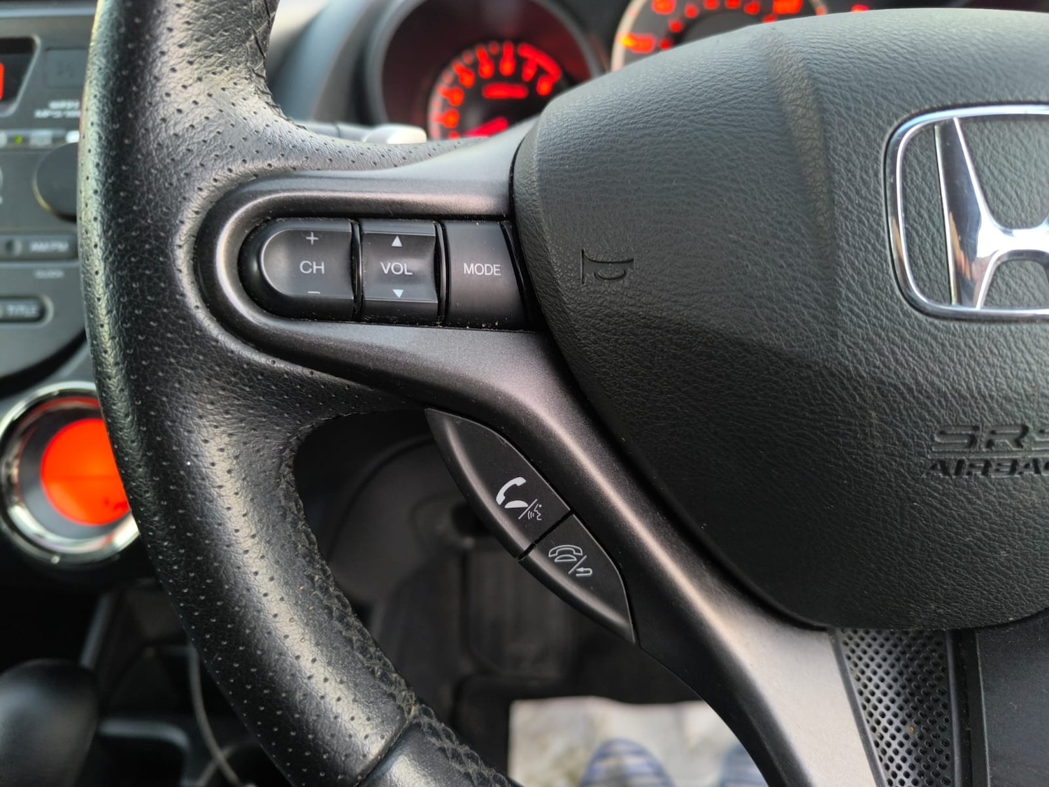 Used Honda Jazz 2014 for sale - 77715179: Photo 16