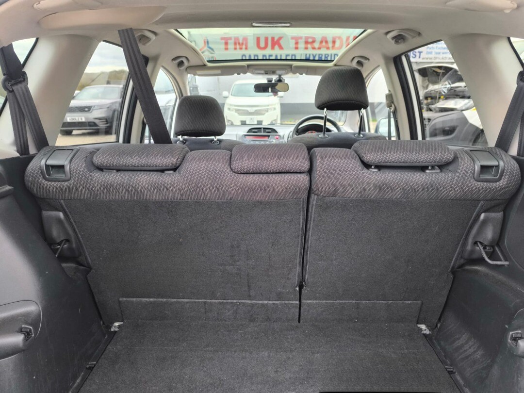 Used Honda Jazz 2014 for sale - 77715179: Photo 27