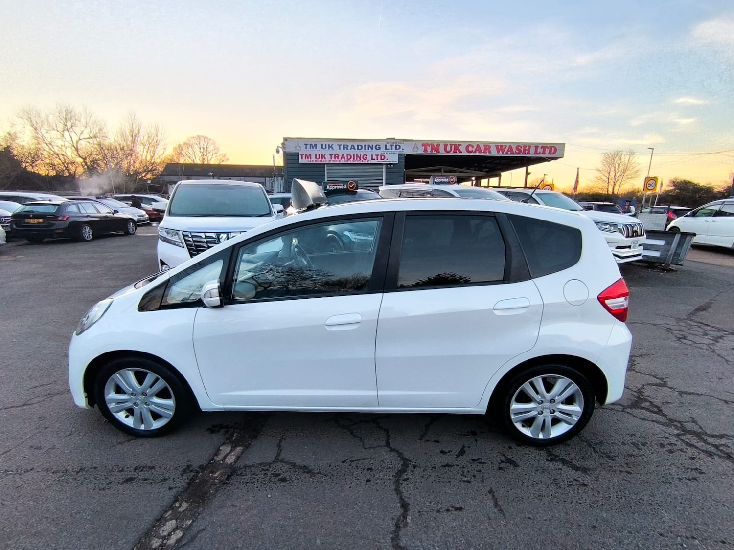 Used Honda Jazz 2014 for sale - 77715179: Photo 6