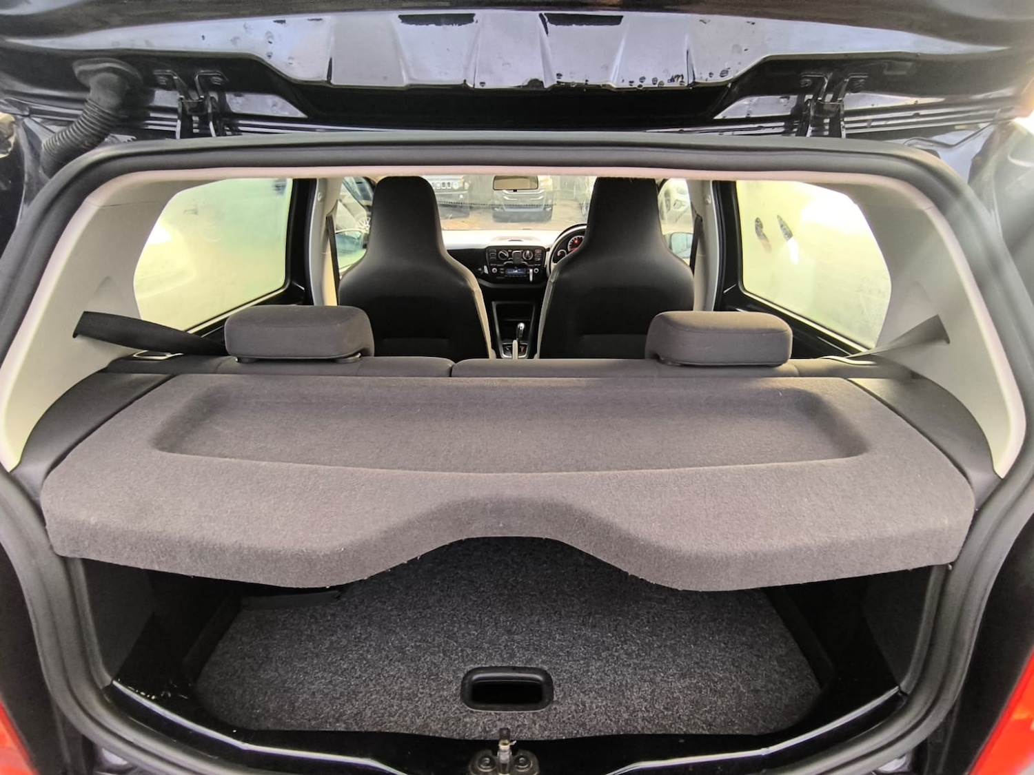 Used Volkswagen up! 2013 for sale - 77310855: Photo 27