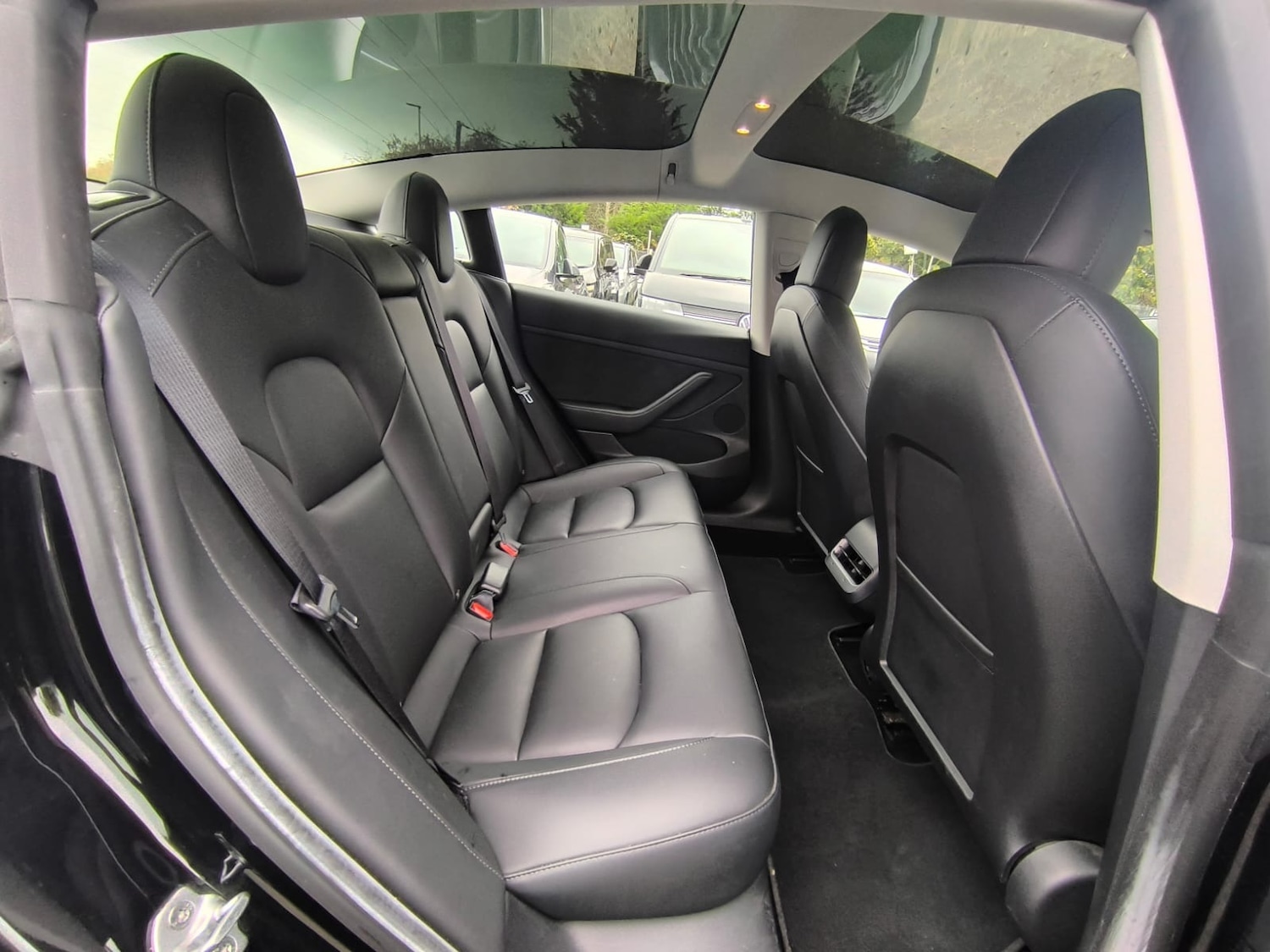 Used Tesla Model 3 2021 for sale - 76243498: Photo 11