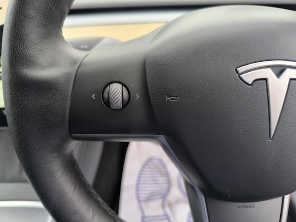 Used Tesla Model 3 2021 for sale - 76243498: Photo 16
