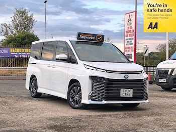 Used Toyota Voxy 2025 for sale - 79596019: Photo