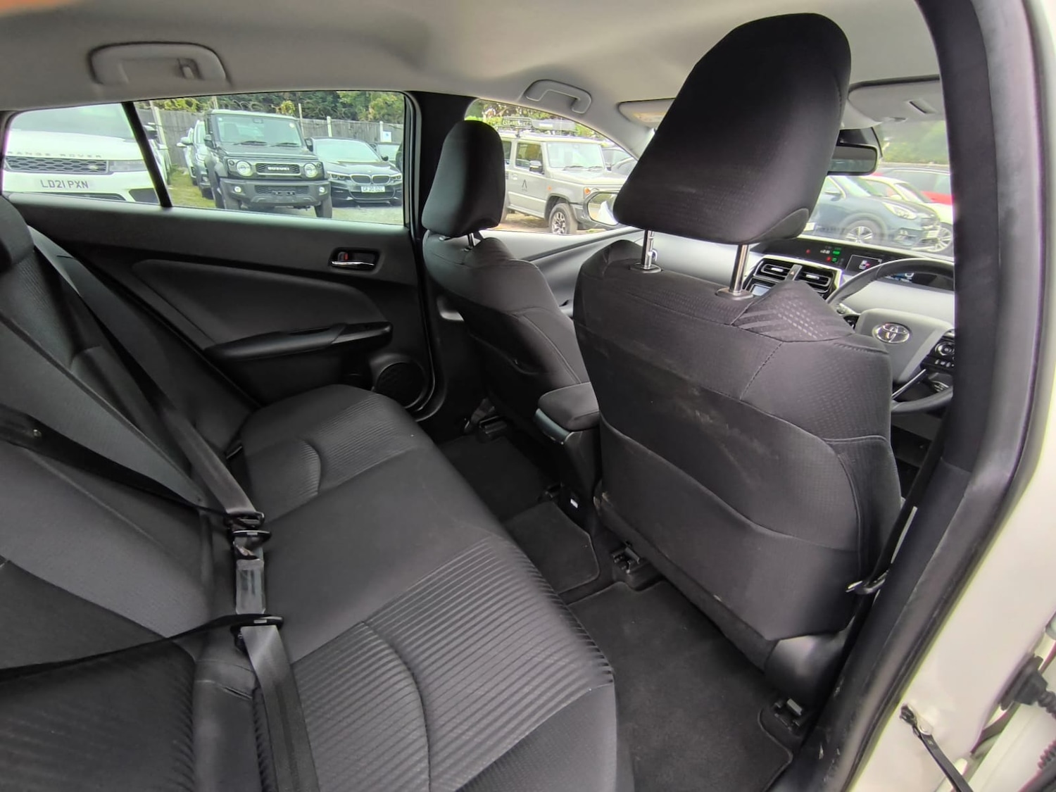 Used Toyota Prius 2020 for sale - 76142355: Photo 12