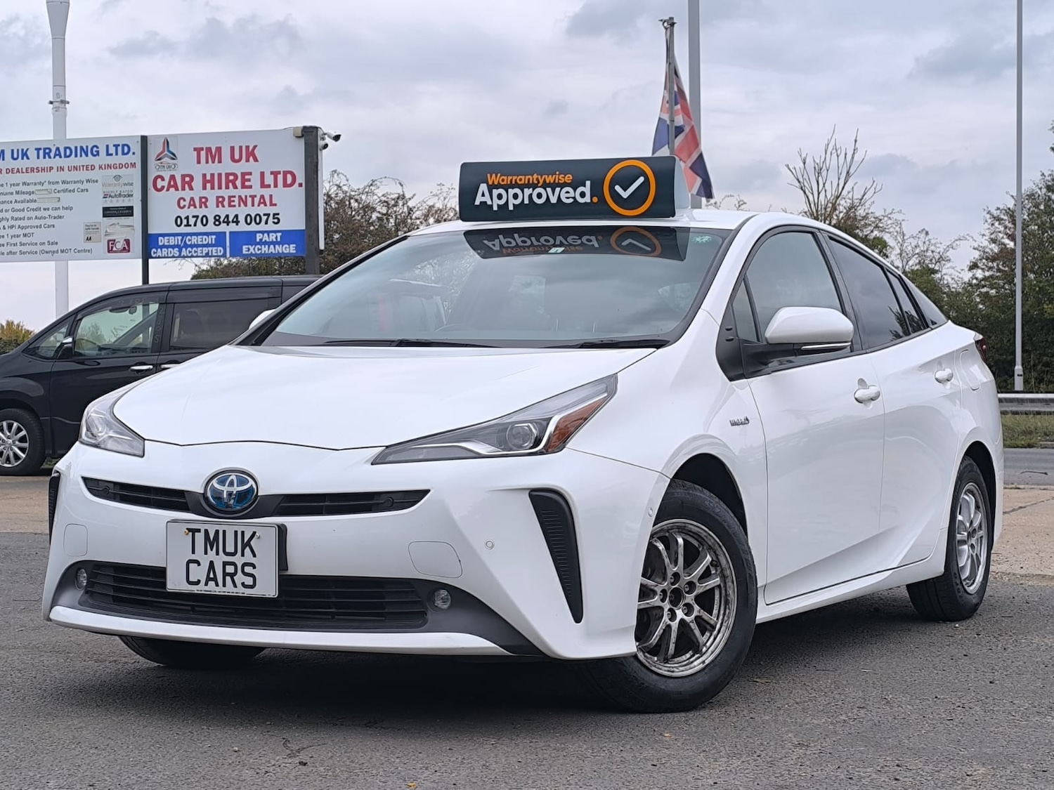 Used Toyota Prius 2020 for sale - 76142355: Photo 2