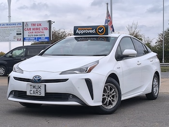 Used Toyota Prius 2020 for sale - 76142355: Photo