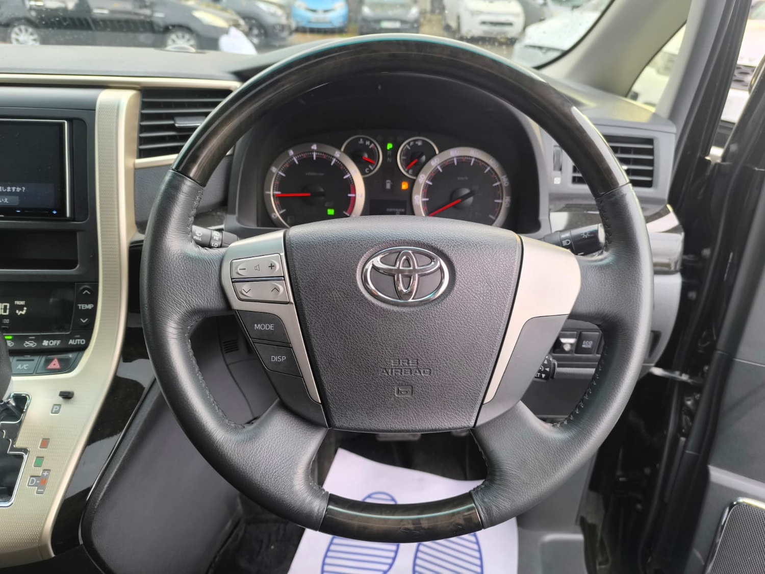 Used Toyota Vellfire 2014 for sale - 76543124: Photo 14