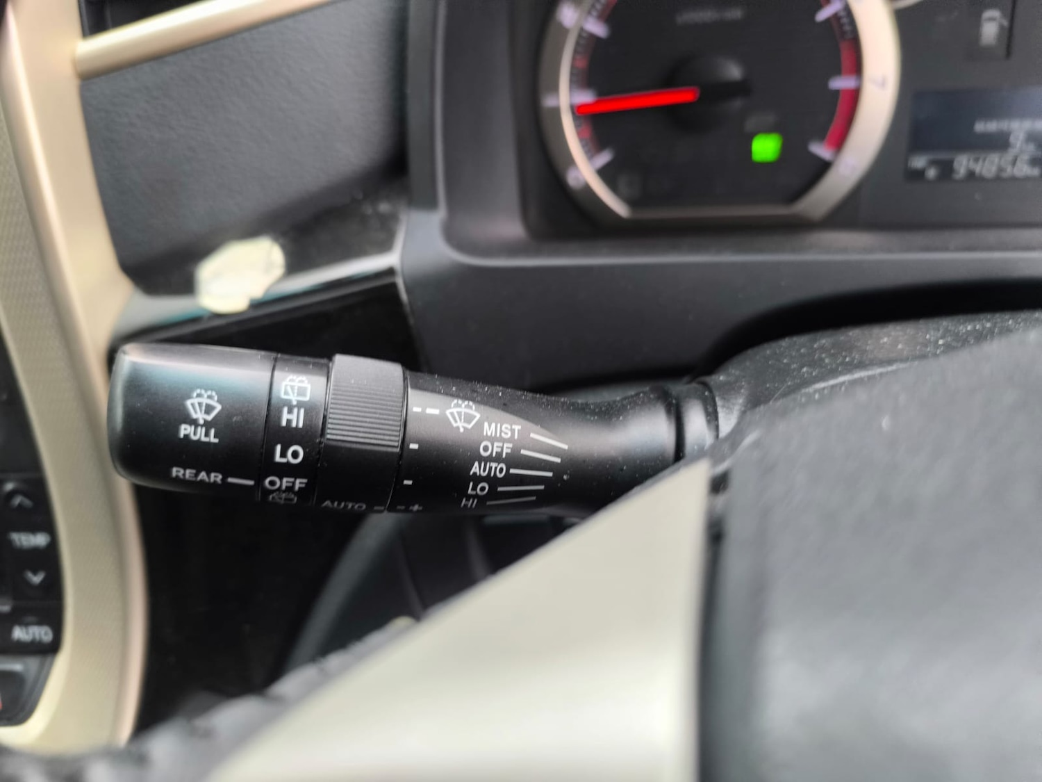 Used Toyota Vellfire 2014 for sale - 76543124: Photo 21