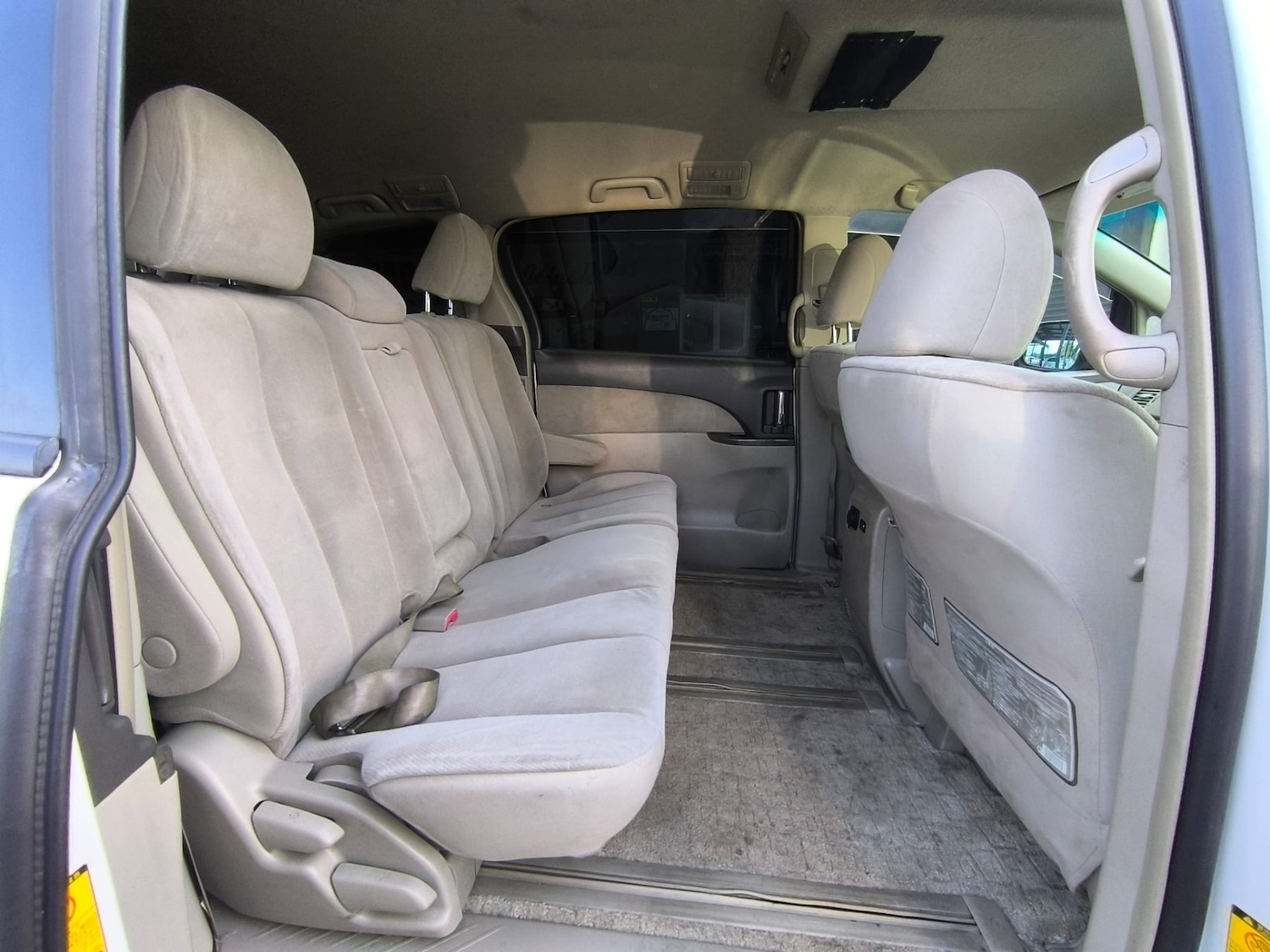 Used Toyota Estima 2009 for sale - 77830297: Photo 11