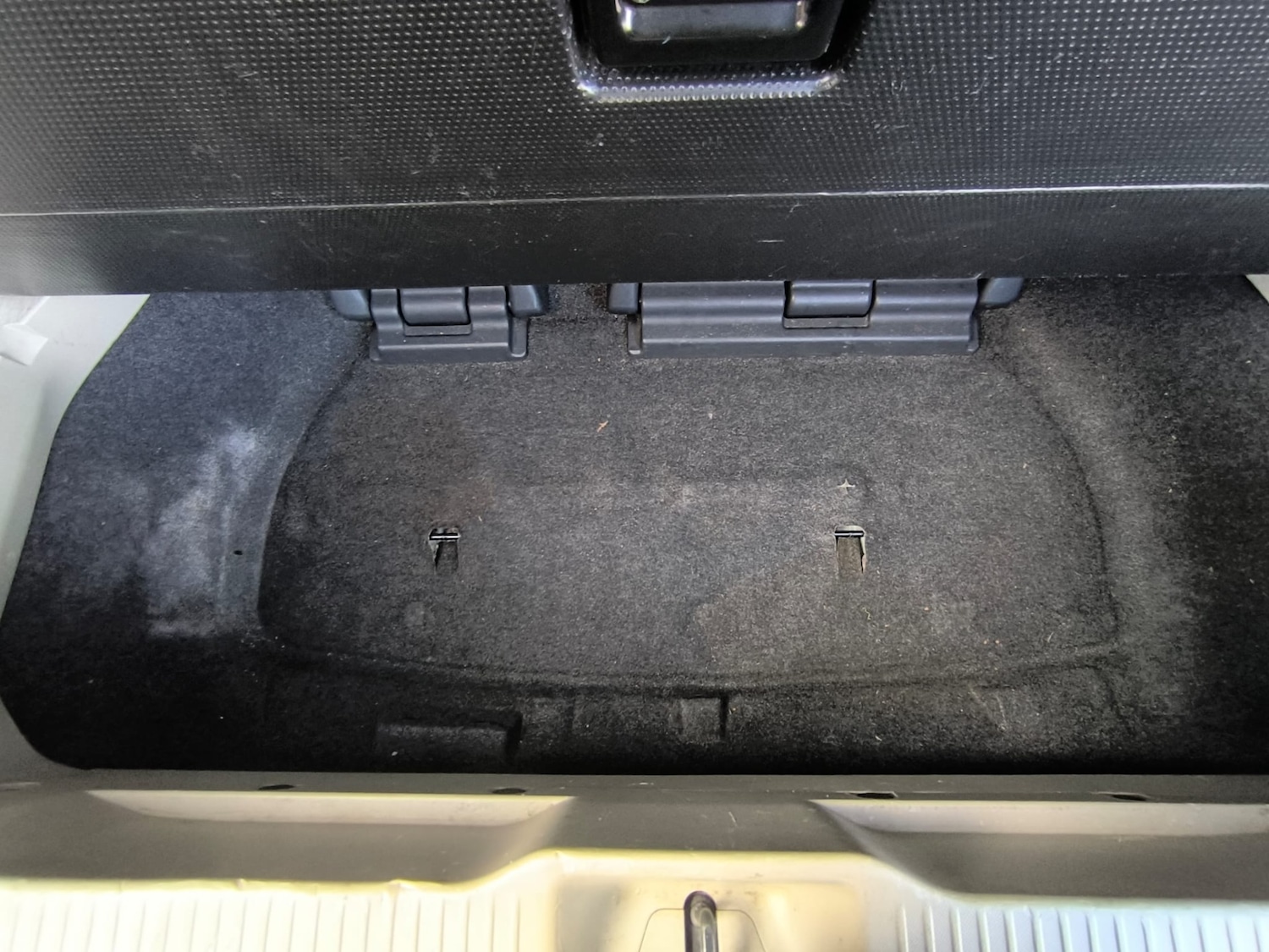 Used Toyota Estima 2009 for sale - 77830297: Photo 36