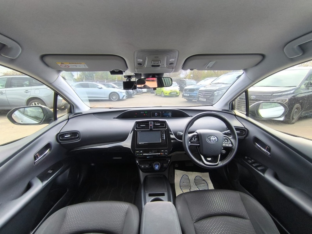 Used Toyota Prius 2020 for sale - 78163807: Photo 13