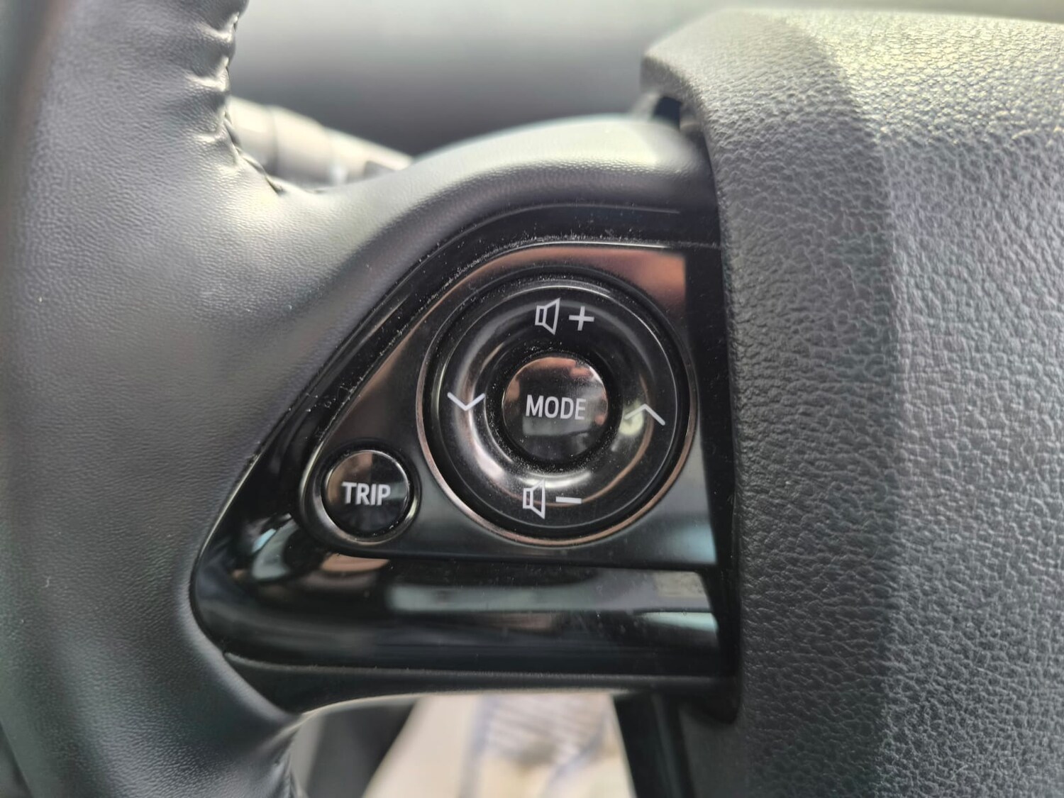 Used Toyota Prius 2020 for sale - 78163807: Photo 16