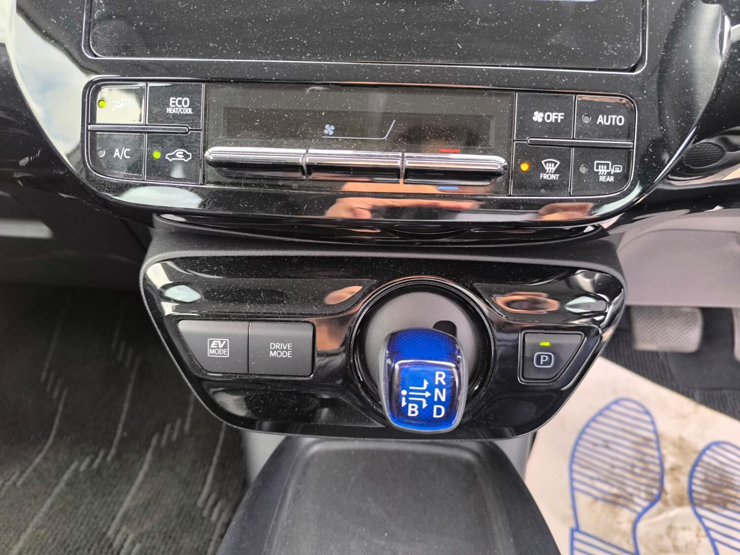 Used Toyota Prius 2020 for sale - 78163807: Photo 19