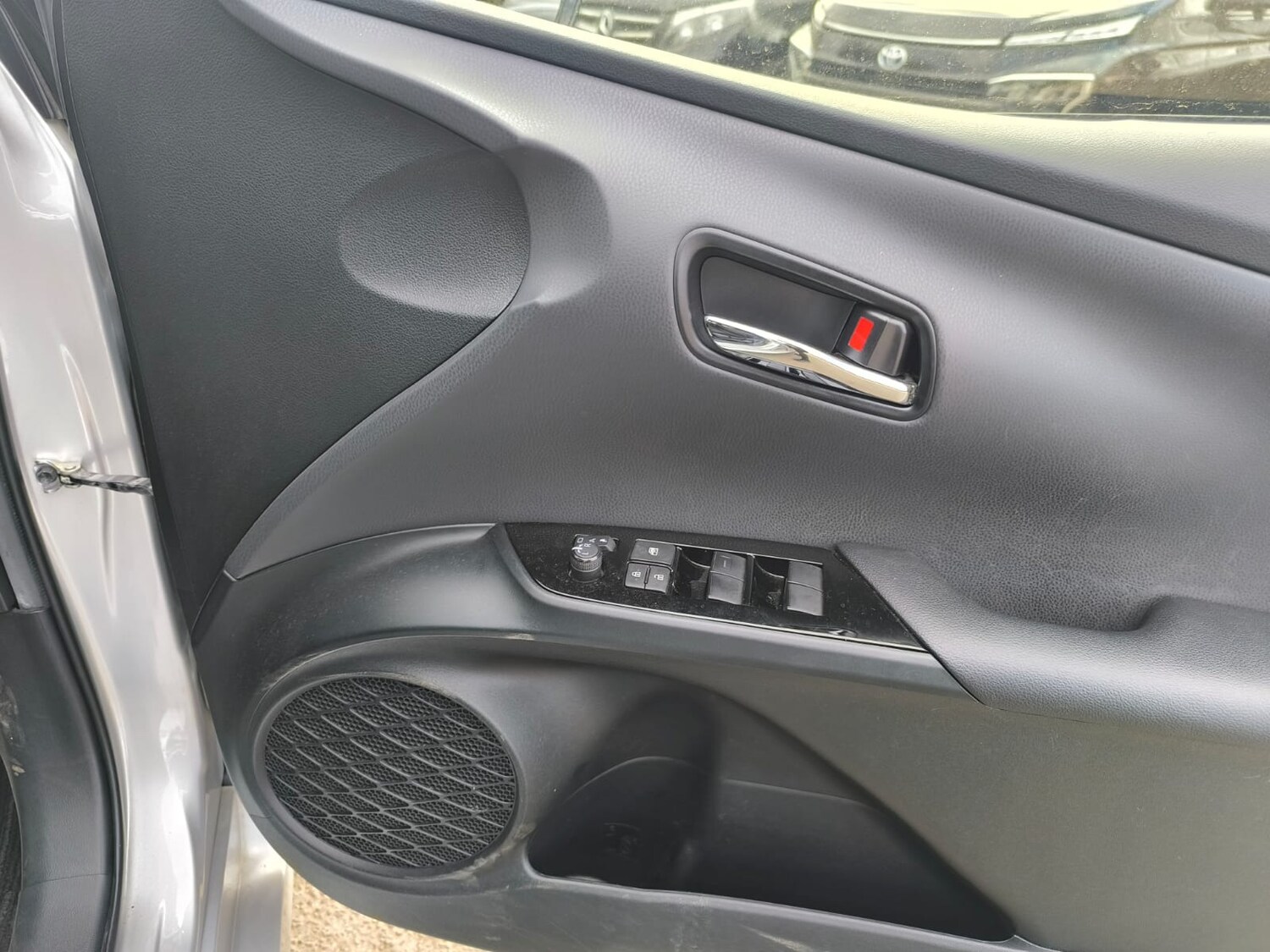 Used Toyota Prius 2020 for sale - 78163807: Photo 26