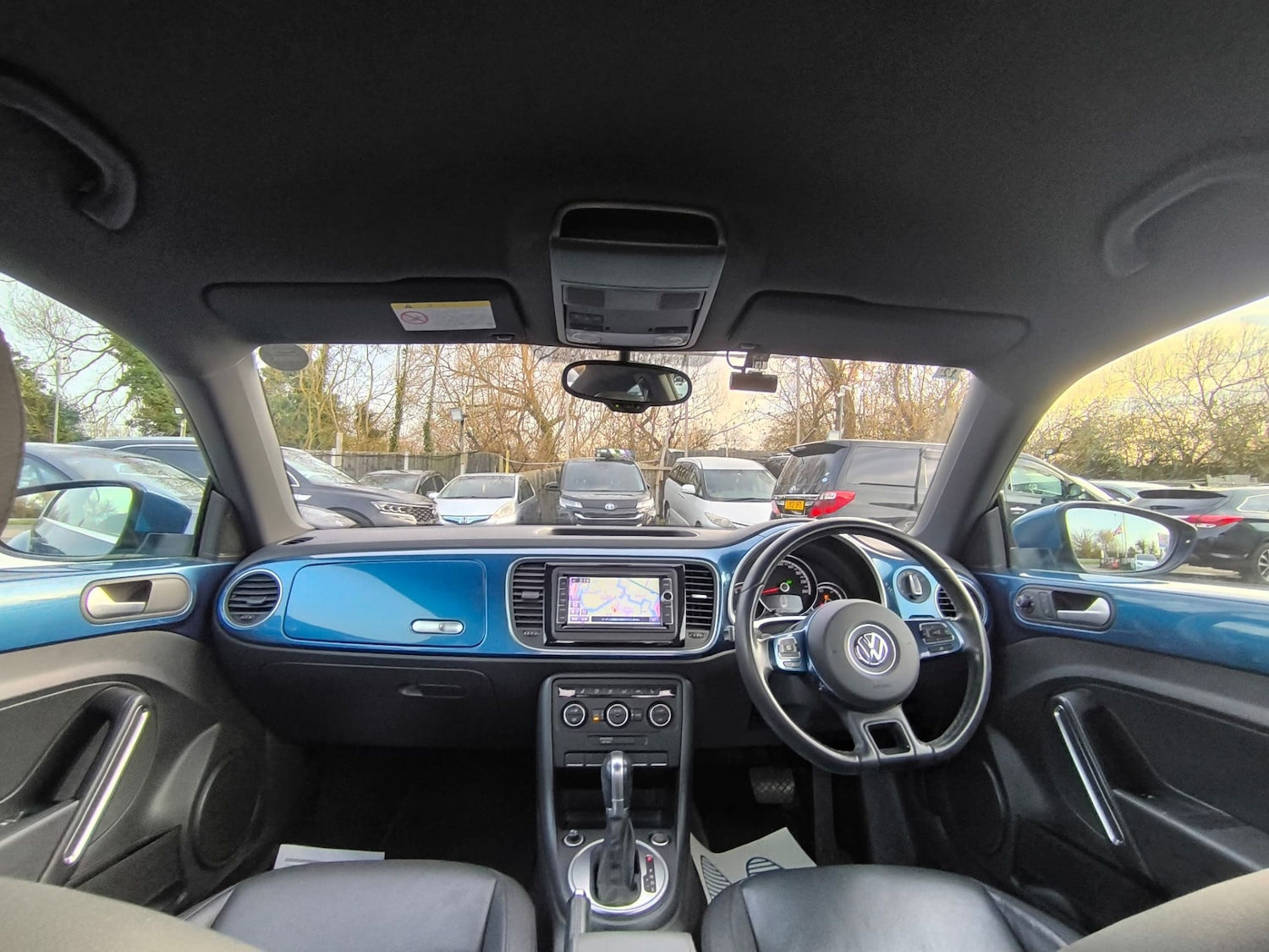 Used Volkswagen Beetle 2015 for sale - 77916868: Photo 9