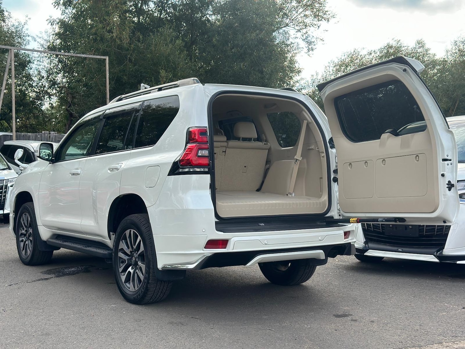 Used Toyota Land Cruiser 2023 for sale - 76287513: Photo 19