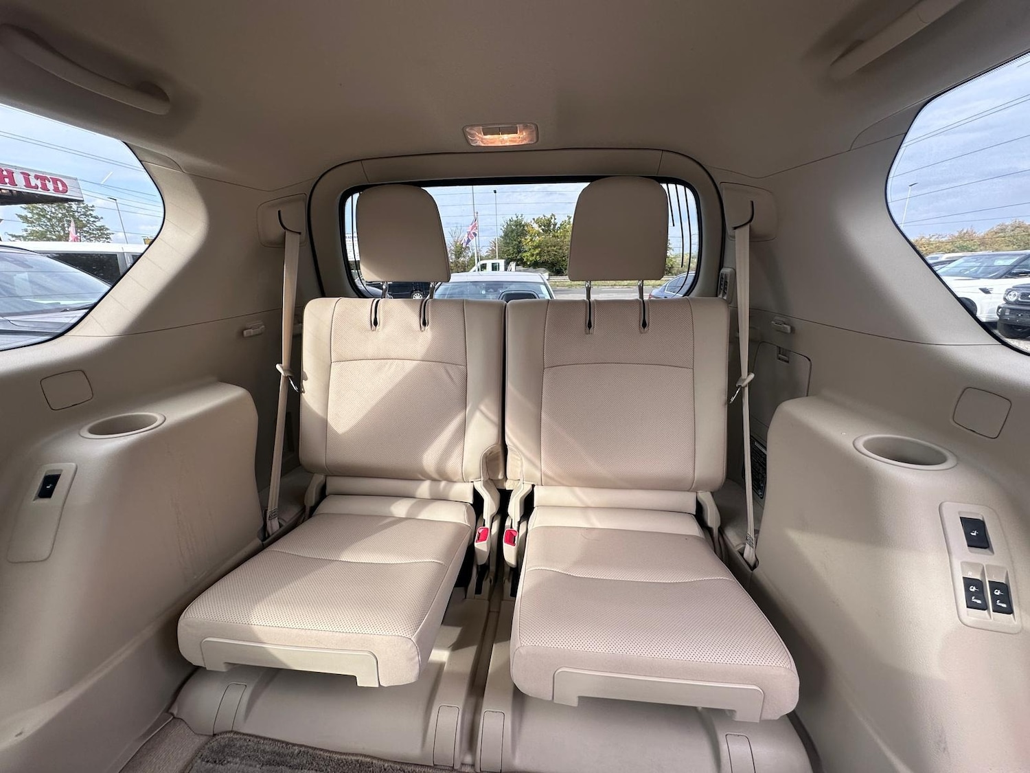 Used Toyota Land Cruiser 2023 for sale - 76287513: Photo 28