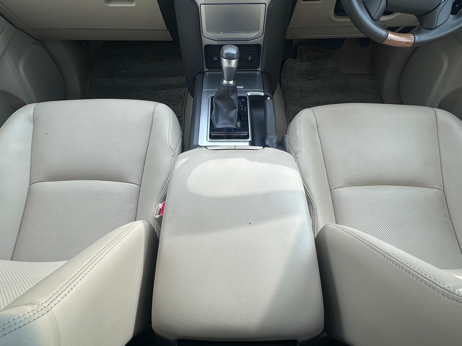 Used Toyota Land Cruiser 2023 for sale - 76287513: Photo 37