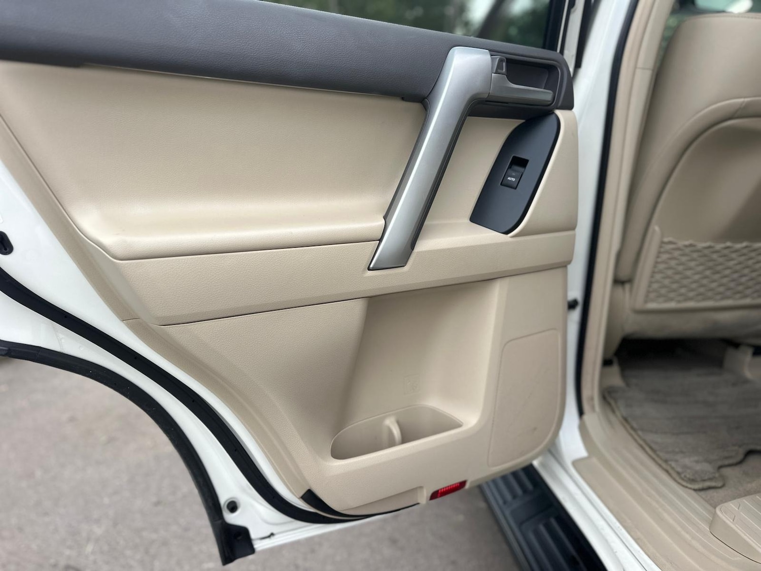 Used Toyota Land Cruiser 2023 for sale - 76287513: Photo 52