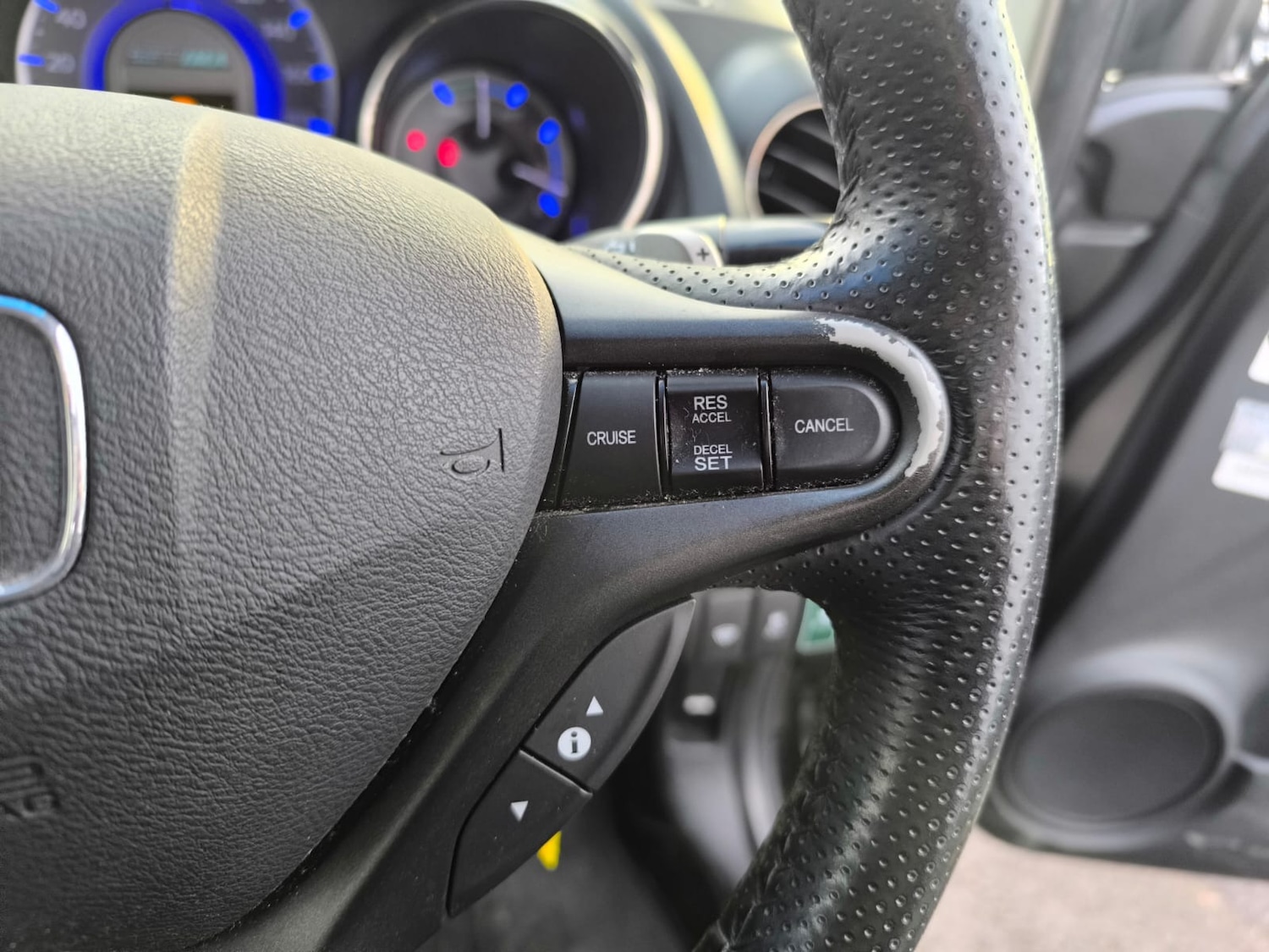 Used Honda Jazz 2013 for sale - 77653186: Photo 16