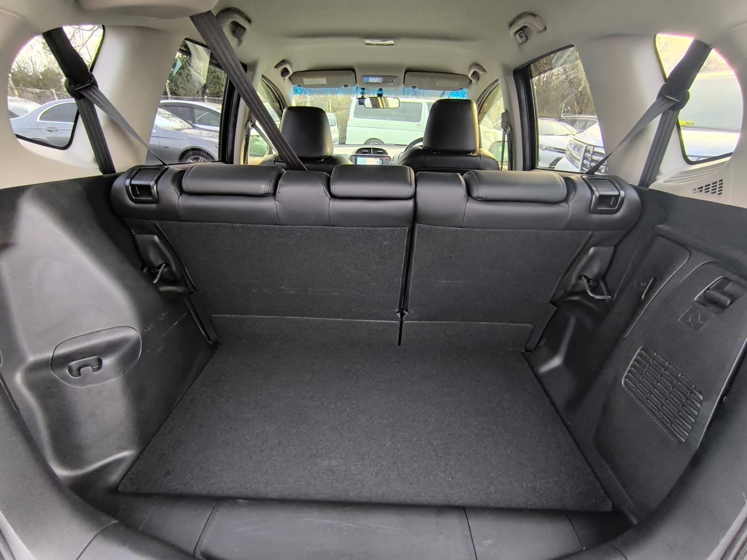 Used Honda Jazz 2013 for sale - 77653186: Photo 28