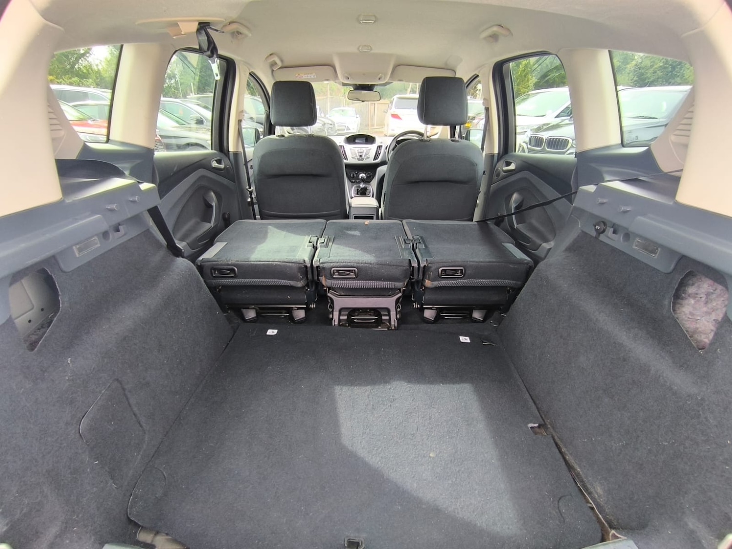 Vehicle 29