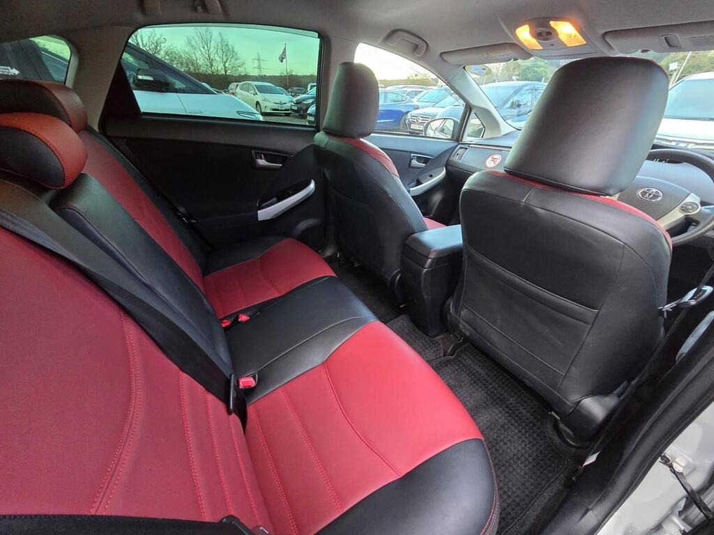 Used Toyota Prius 2015 for sale - 76748453: Photo 10