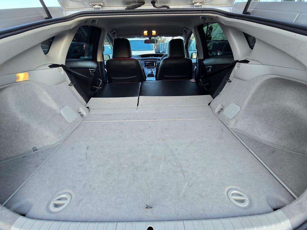 Used Toyota Prius 2015 for sale - 76748453: Photo 27