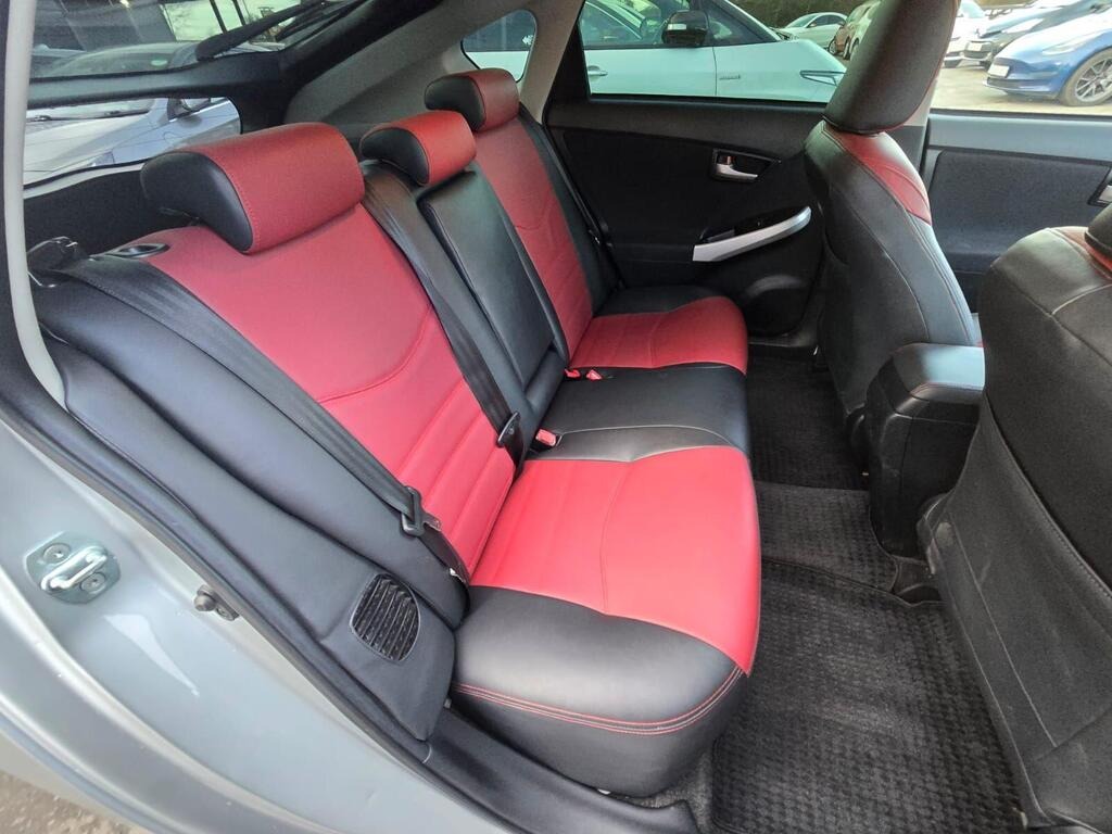 Used Toyota Prius 2015 for sale - 76748453: Photo 9