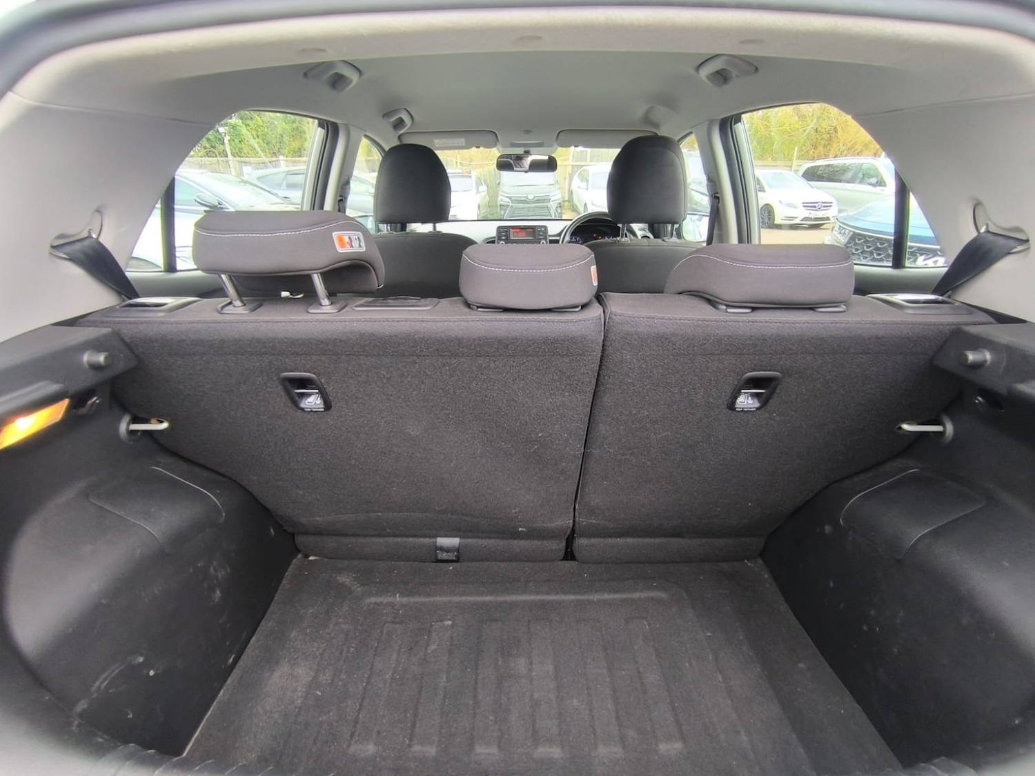 Used Kia Picanto 2018 for sale - 78165002: Photo 26