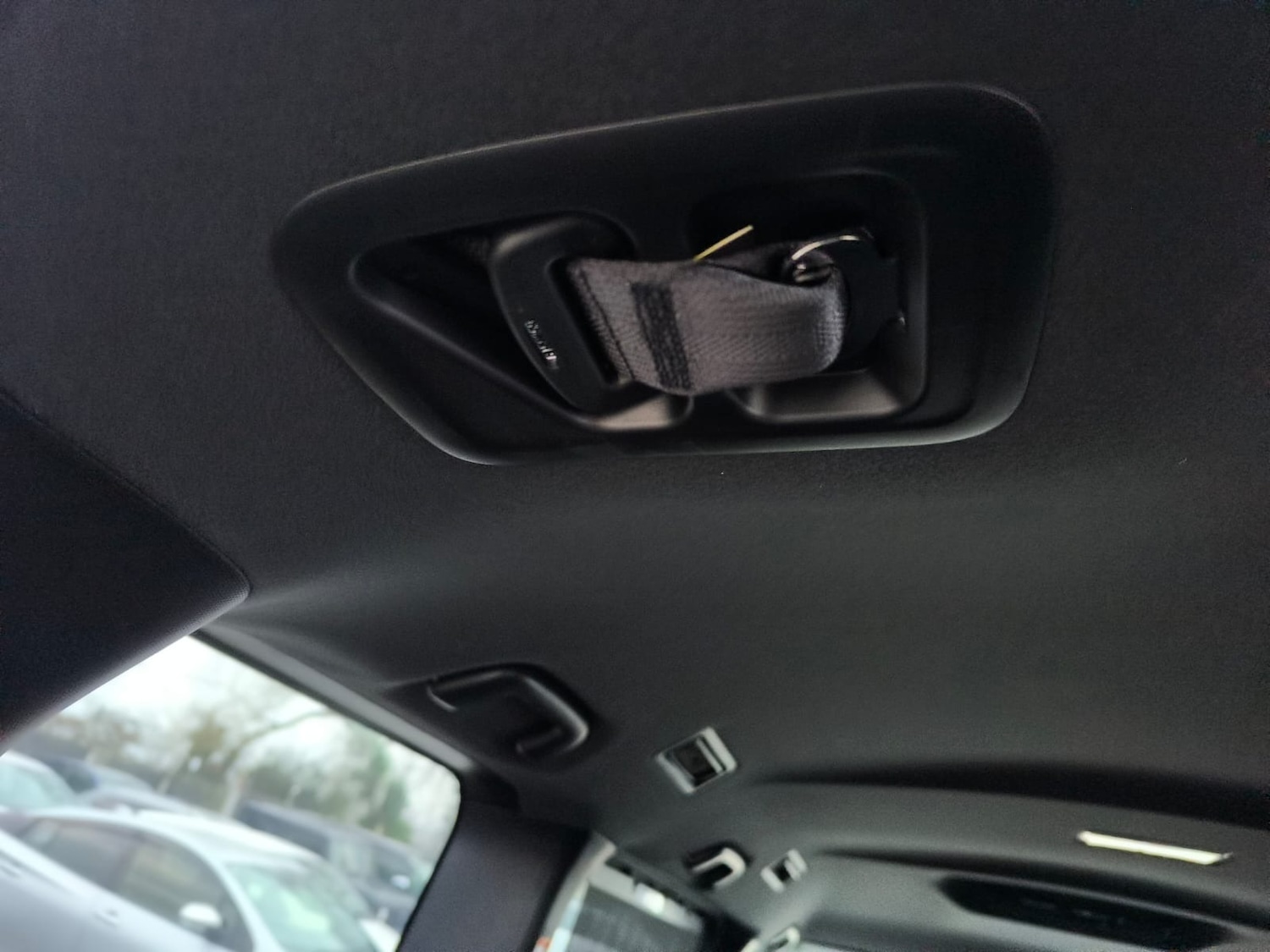 Used Toyota Voxy 2020 for sale - 77086631: Photo 27