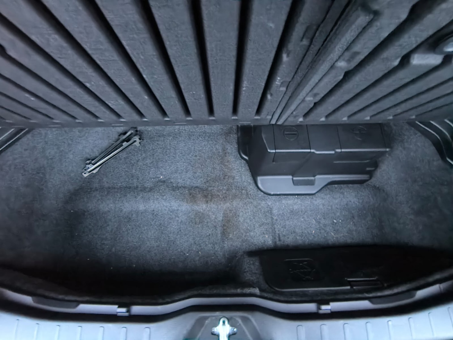 Used Toyota Voxy 2020 for sale - 77086631: Photo 36