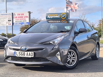 Used Toyota Prius 2018 for sale - 76027102: Photo 3