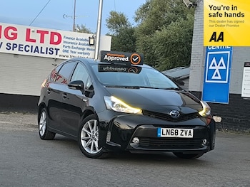 Used Toyota Prius+ 2018 for sale - 79468525: Photo